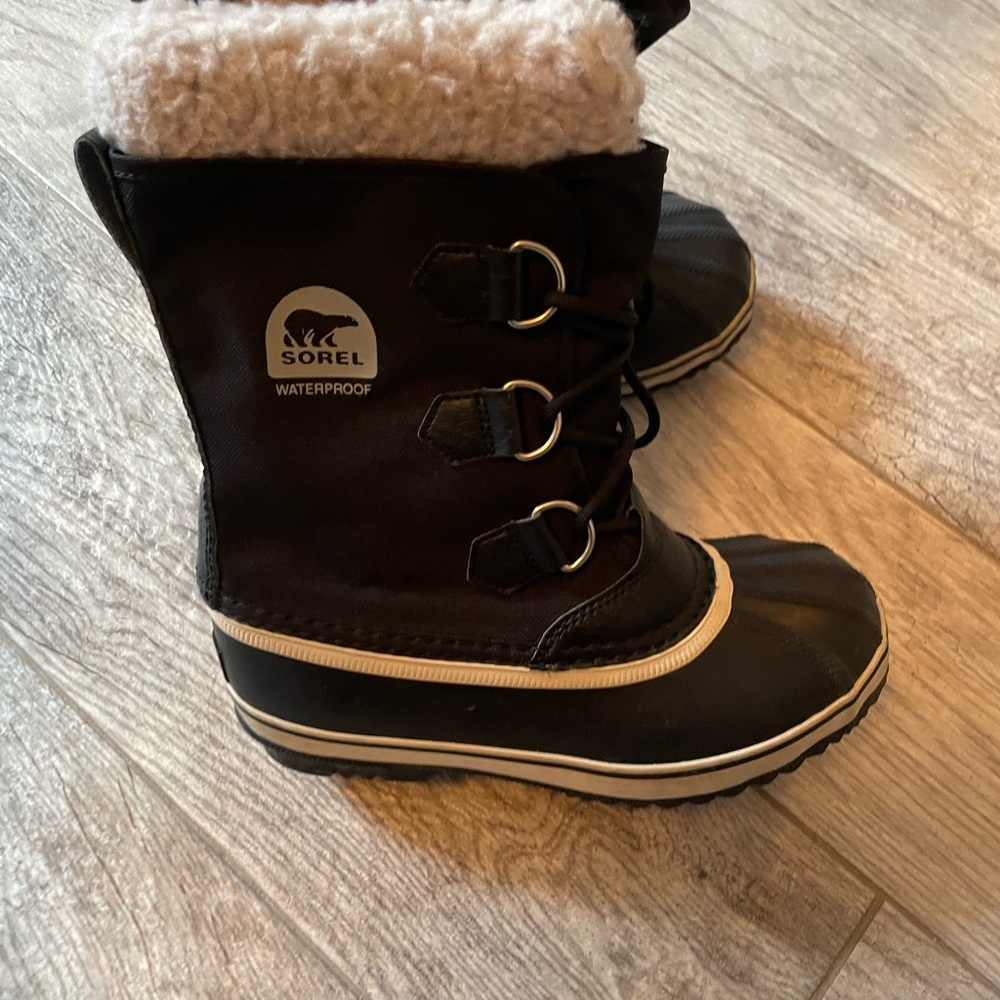YOUTH YOOT PAC™ NYLON BOOT SIZE 3 KIDS BLACK GREAT CONDITION USED LIGHTLY